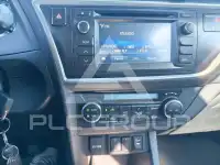 2015 Toyota AURIS