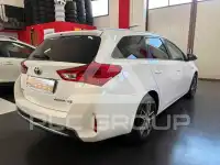 2015 Toyota AURIS