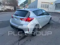 2015 Toyota AURIS