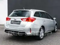 2015 Toyota AURIS