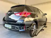 2015 Toyota AURIS