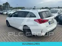 2015 Toyota AURIS
