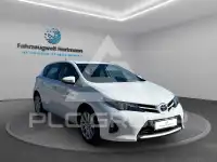 2015 Toyota AURIS