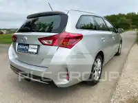 2015 Toyota AURIS