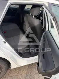 2015 Toyota AURIS