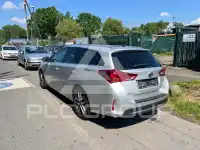 2015 Toyota AURIS