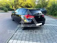 2015 Toyota AURIS