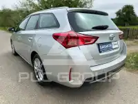 2015 Toyota AURIS