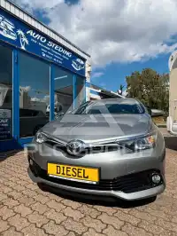 2015 Toyota AURIS