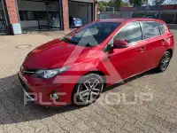 2015 Toyota AURIS