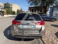 2015 Toyota AURIS