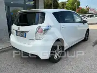 2015 Toyota VERSO