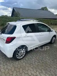 2015 Toyota YARIS
