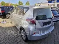 2015 Toyota VERSO