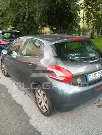 2015 Peugeot 208