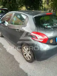 2015 Peugeot 208