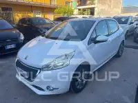 2015 Peugeot 208