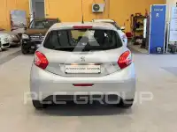 2015 Peugeot 208