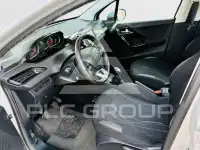 2015 Peugeot 208