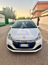 2015 Peugeot 208