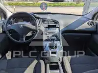 2015 Peugeot 5008