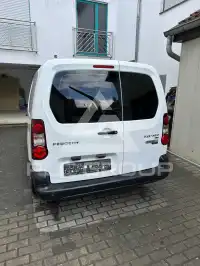 2015 Peugeot Partner