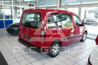 2015 Peugeot Partner