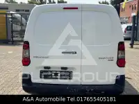2015 Peugeot Partner