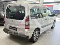 2015 Peugeot Partner
