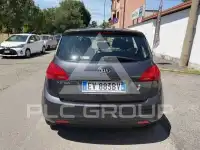 2015 KIA Venga