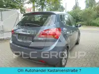 2015 KIA Venga