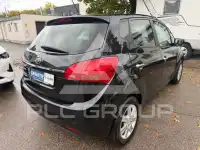 2015 KIA Venga
