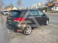 2015 KIA Carens