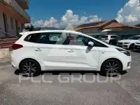 2015 KIA Carens