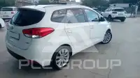 2015 KIA Carens