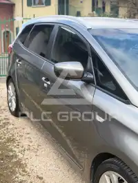 2015 KIA Carens
