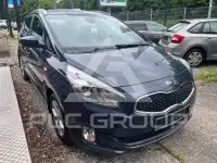 2015 KIA Carens