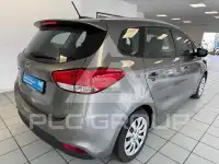 2015 KIA Carens