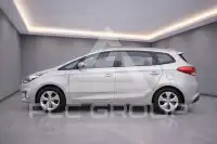 2015 KIA Carens