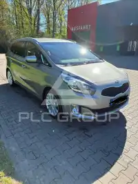 2015 KIA Carens