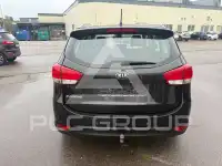 2015 KIA Carens