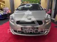 2015 KIA Carens
