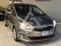 2015 KIA Carens