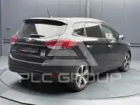 2015 KIA Carens