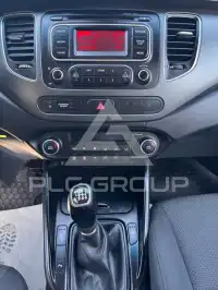 2015 KIA Carens