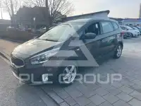 2015 KIA Carens