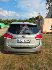 2015 KIA Carens