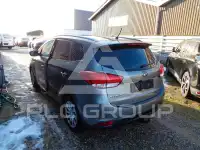 2015 KIA Carens