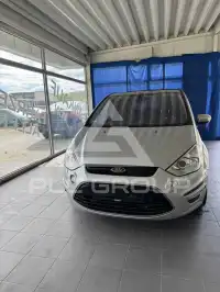 2015 Ford S-Max