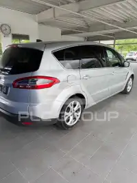 2015 Ford S-Max